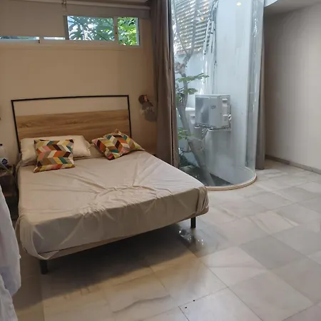 Duplex Carlota- 3-bedroom Duplex For 6 With 3 Bathrooms And Ac *
